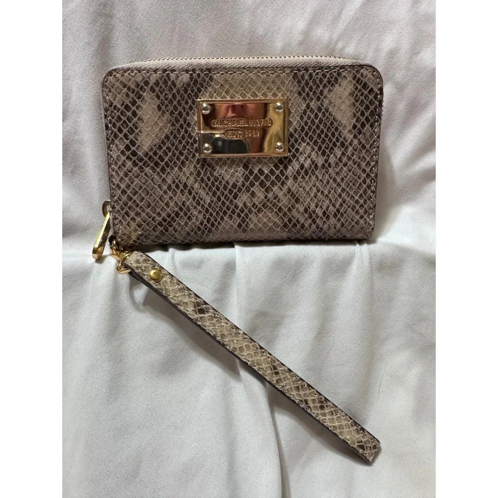 Michael‎ Kors Jet Set Python Embossed Leather Zip Around Wristlet Wallet Tan